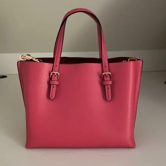 Coach Mollie Tote (C4084)